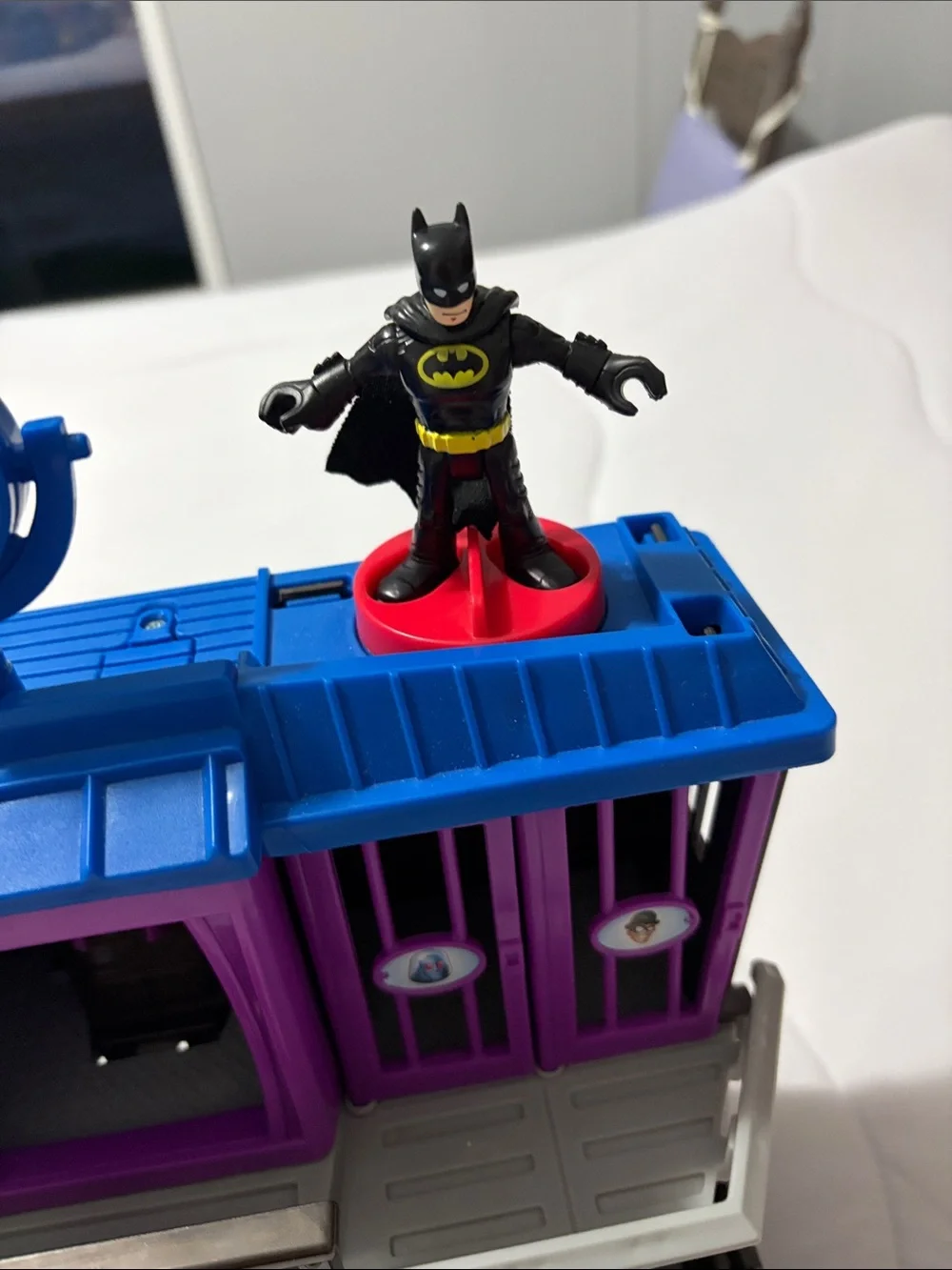 Mattel Gotham City Jail Playset - Blue & Purple With Accessories & Batman Figure